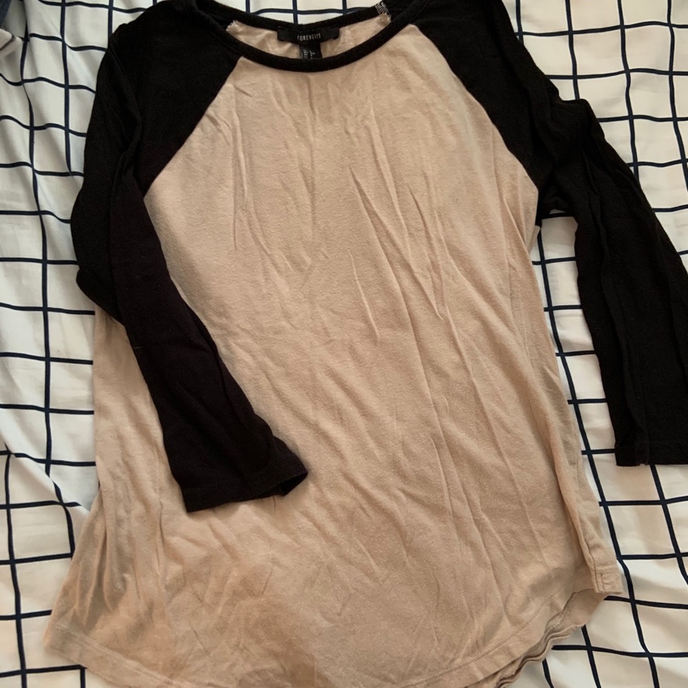 Tan & black baseball tee